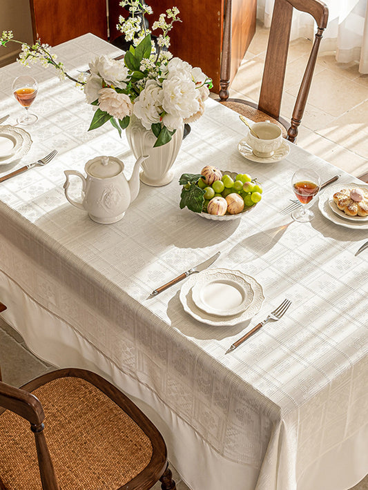 LaLuna Home Marguerite Jacquard Tablecloth