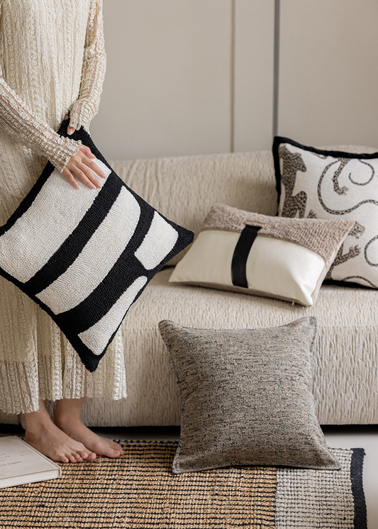 LaLuna Home Minimalism Marled Grey Throw Pillow