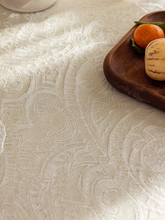 LaLuna Home Paisley Jacquard Tablecloth