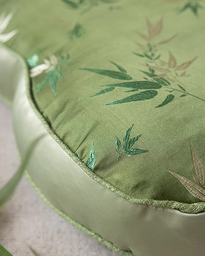 LaLuna Home Chinoiserie Gourd Shape Bamboo Embroidered Throw Pillow - Green