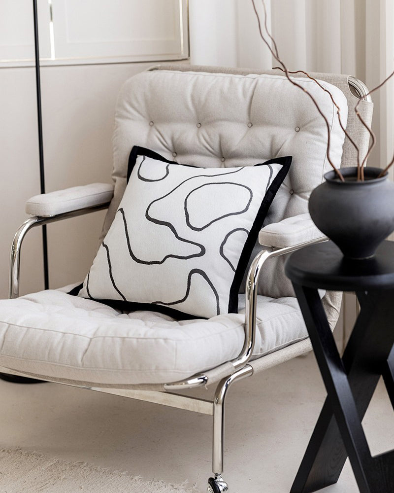 LaLuna Home Black & White  Fluid Curves Jacquard Throw Pillow