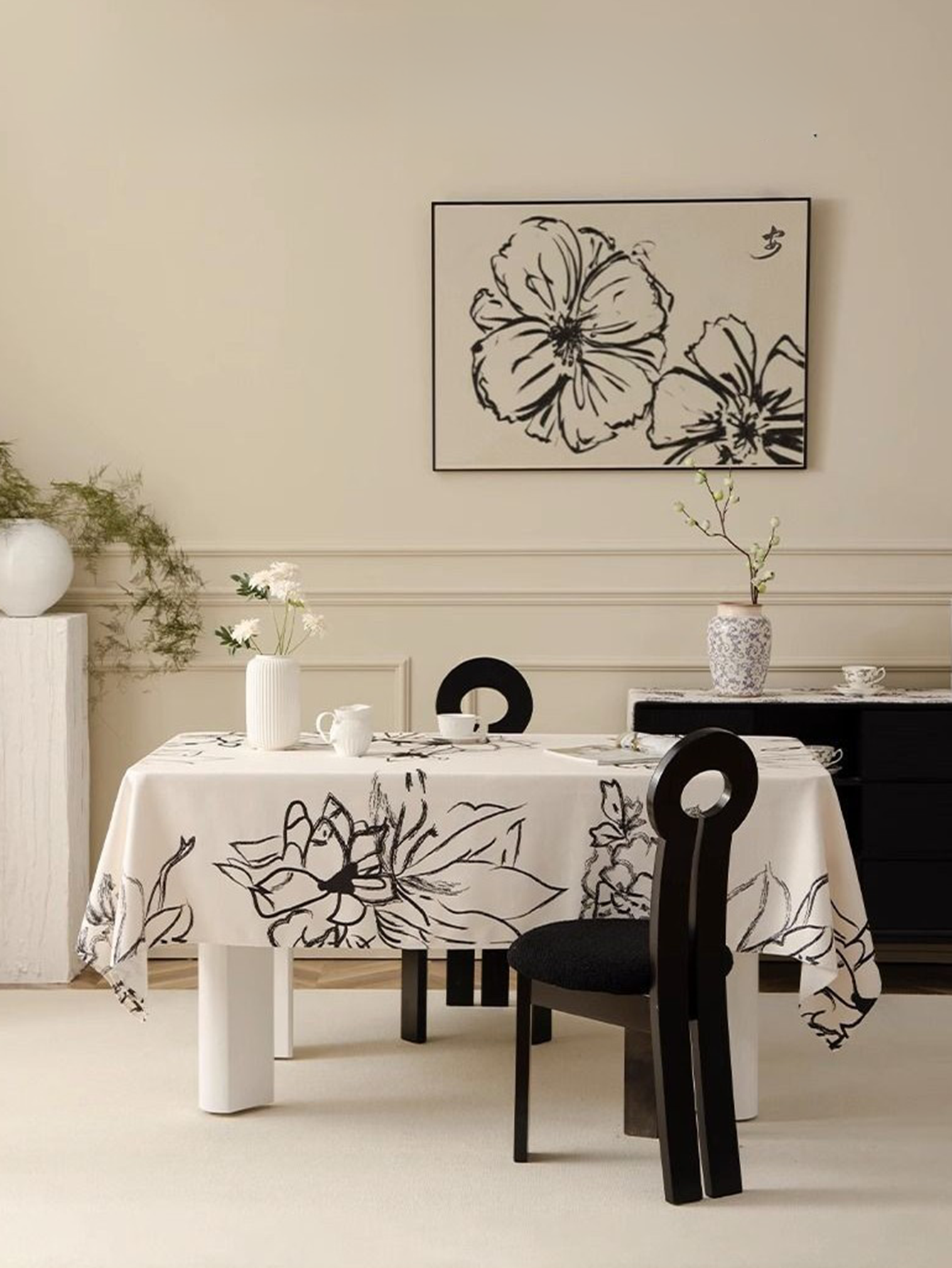 LaLuna Home Monochrome Chinoiserie Ink Floral Tablecloth