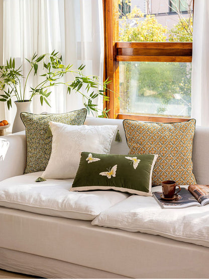 Chinoiserie Magnolia Bloom Jacquard Throw Pillow with Tassels