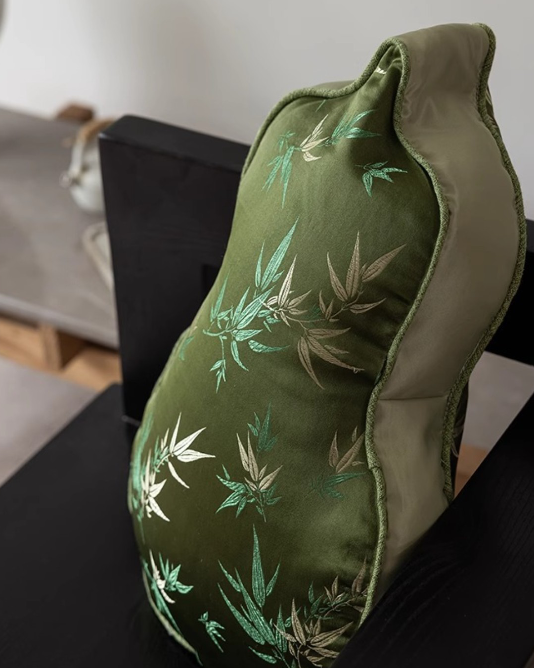 LaLuna Home Chinoiserie Gourd Shape Bamboo Embroidered Throw Pillow - Green