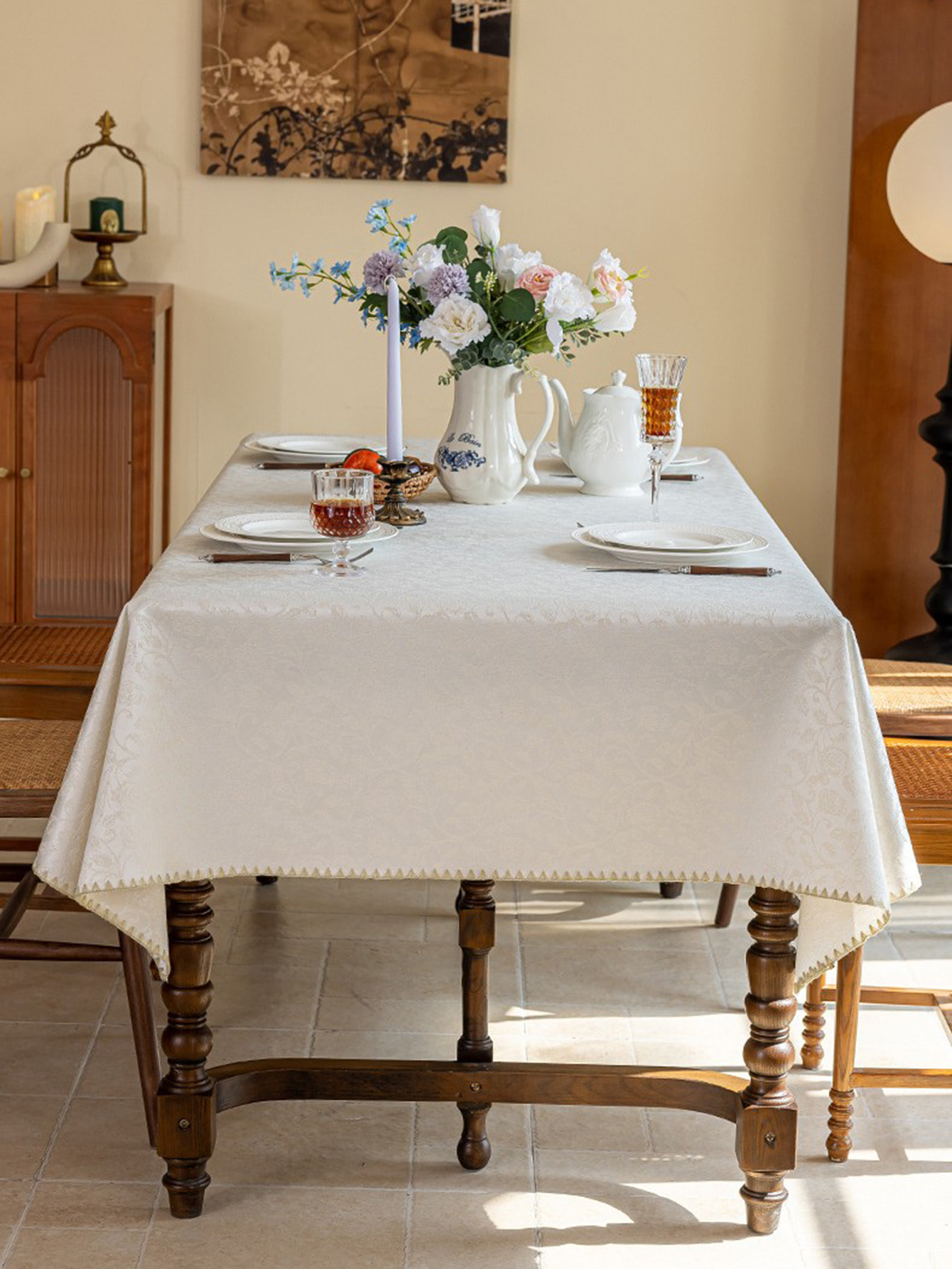 LaLuna Home Seine Gleam Jacquard Tablecloth with Shell Trim