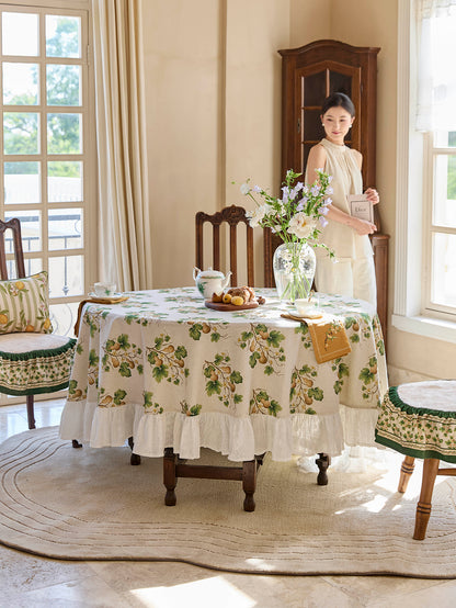 Chinoiserie Auspicious Gourd Vines Pattern Round Ruffle Tablecloth
