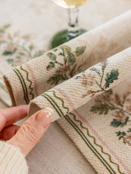 Chinoiserie Green Verse Pattern Table Runner with Tassels