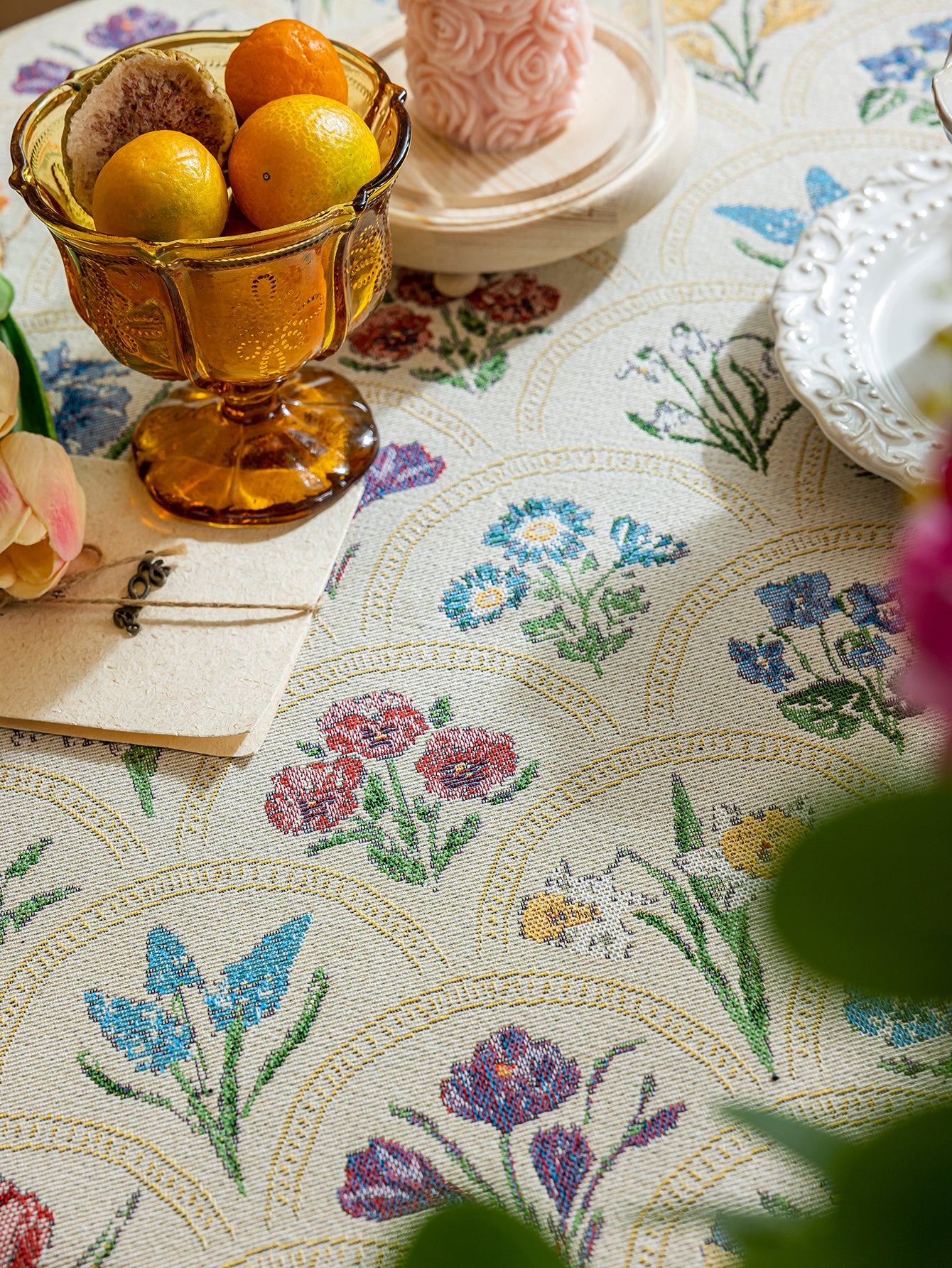 LaLuna Home Round Thousand Blooms Jacquard Tablecloth with Tassels - Beige
