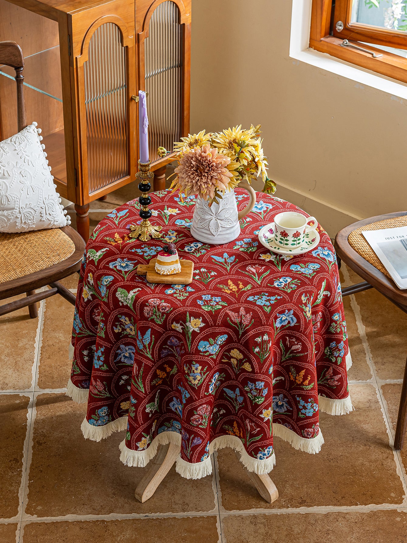 LaLuna Home Round Thousand Blooms Jacquard Tablecloth with Tassels - Red
