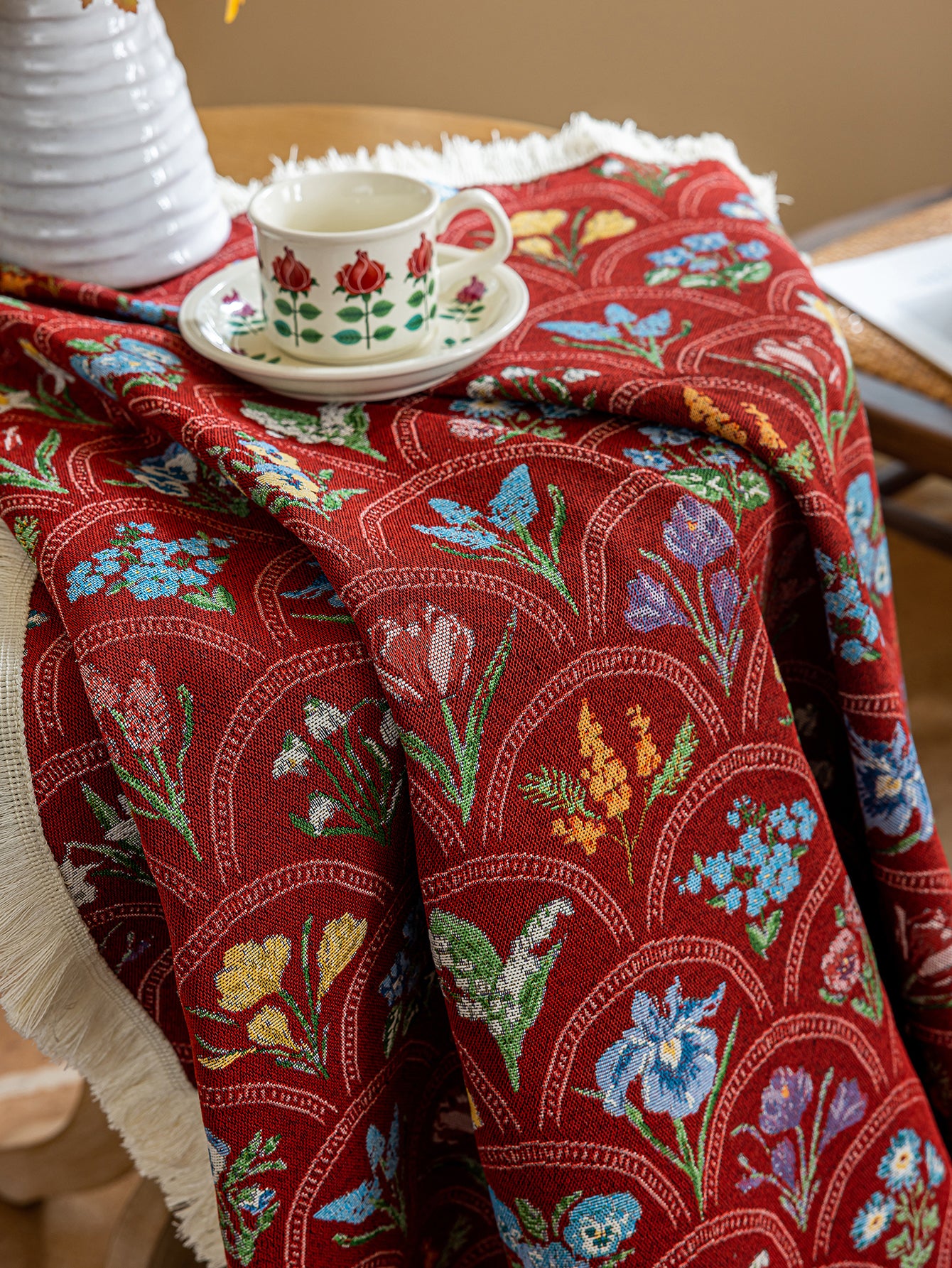LaLuna Home Round Thousand Blooms Jacquard Tablecloth with Tassels - Red