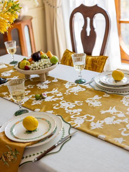 Chinoiserie  Fulu Mantang  Golden Jacquard Table Runner