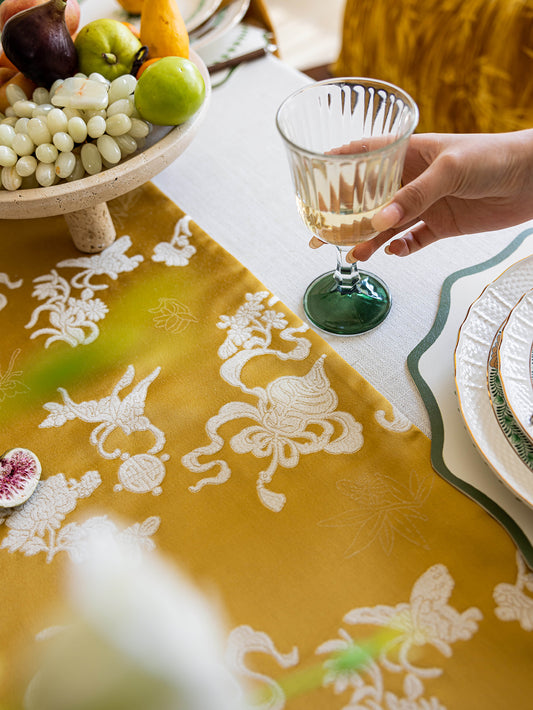 Chinoiserie  Fulu Mantang  Golden Jacquard Table Runner