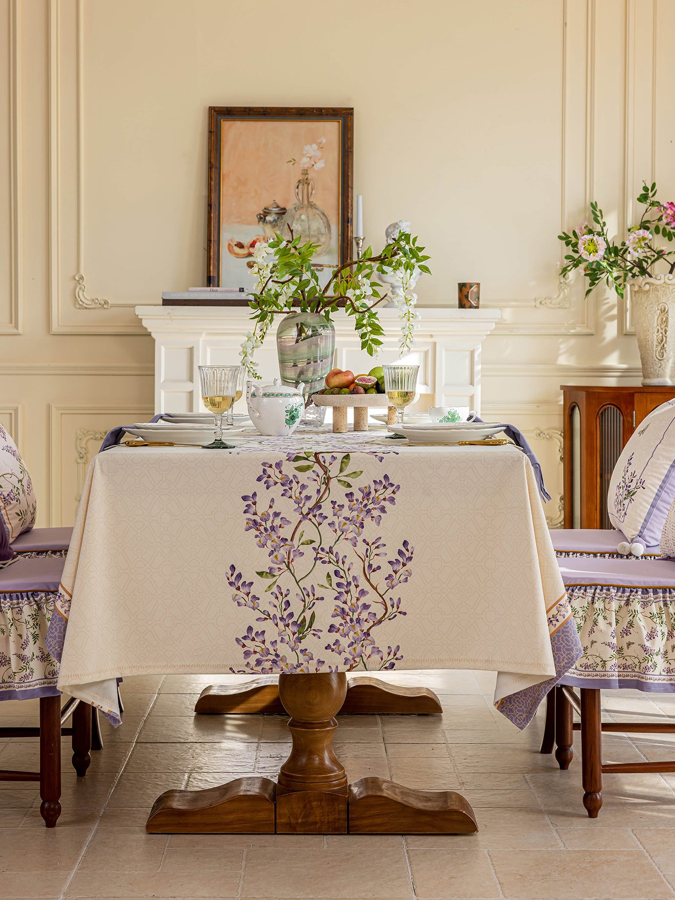 Chinoiserie Purple Wisteria Floral Pattern Tablecloth