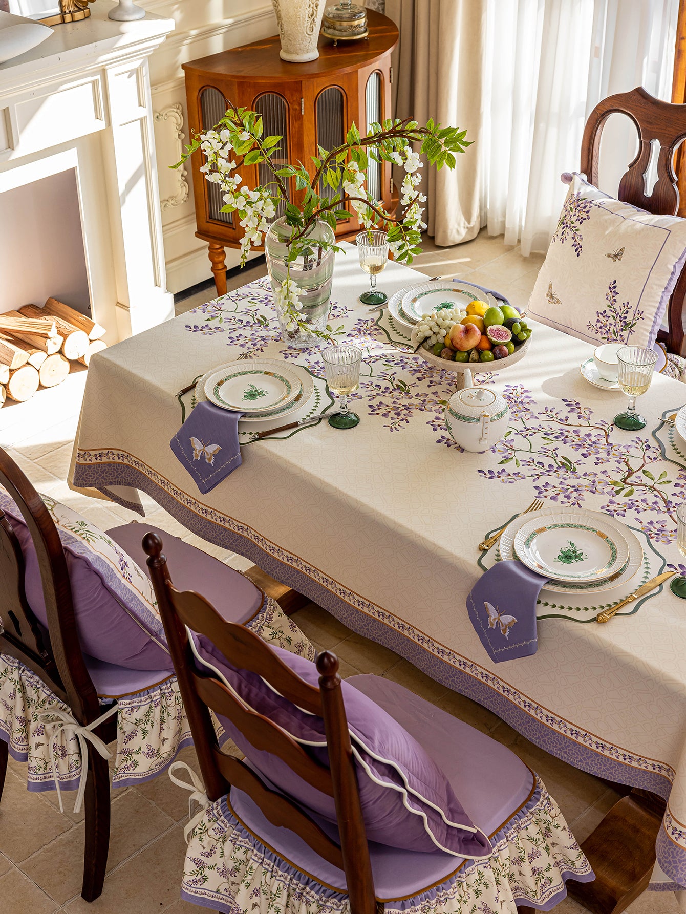 Chinoiserie Purple Wisteria Floral Pattern Tablecloth