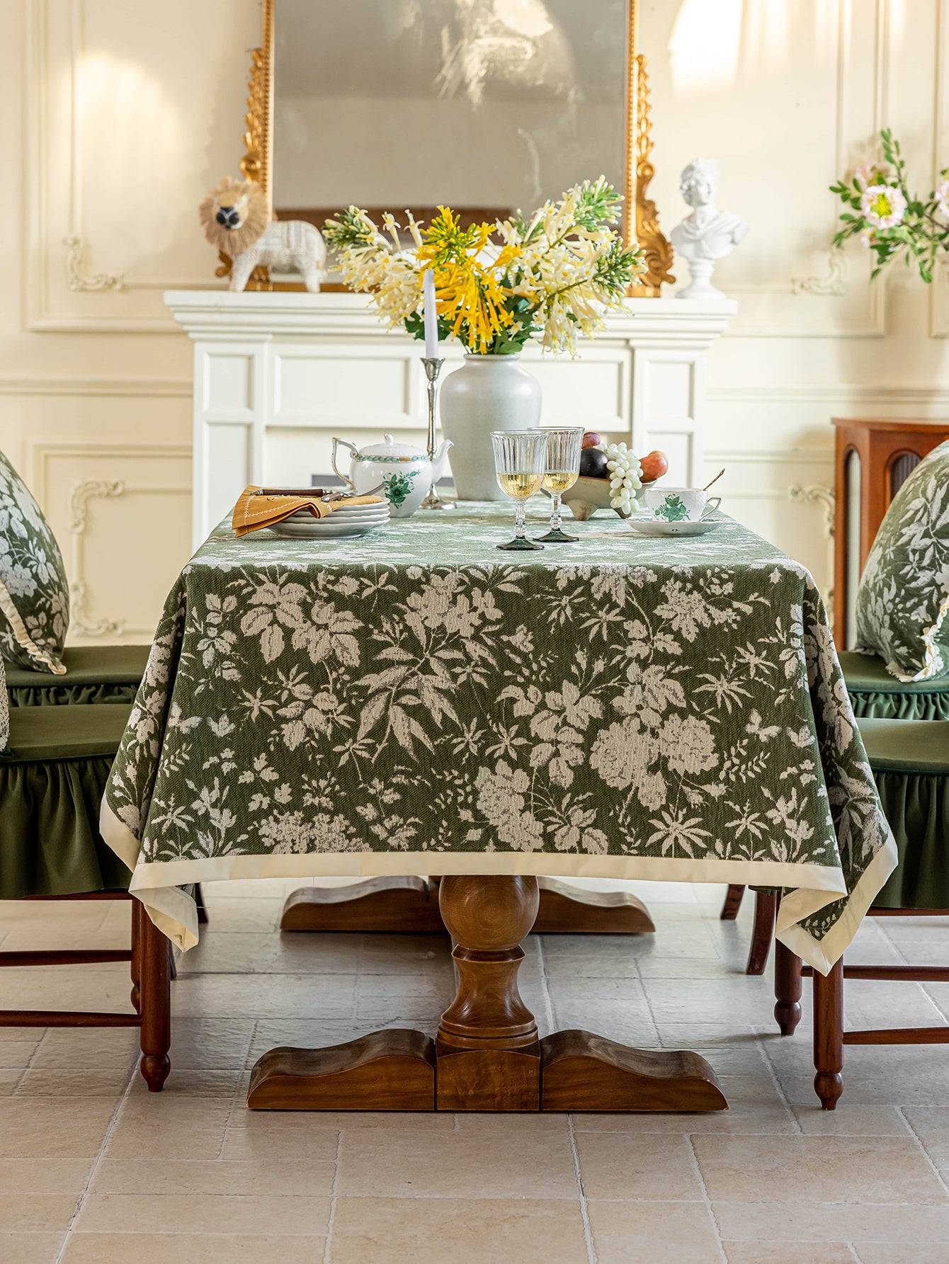Chinoiserie Vintage Green Rose Dream Jacquard Tablecloth