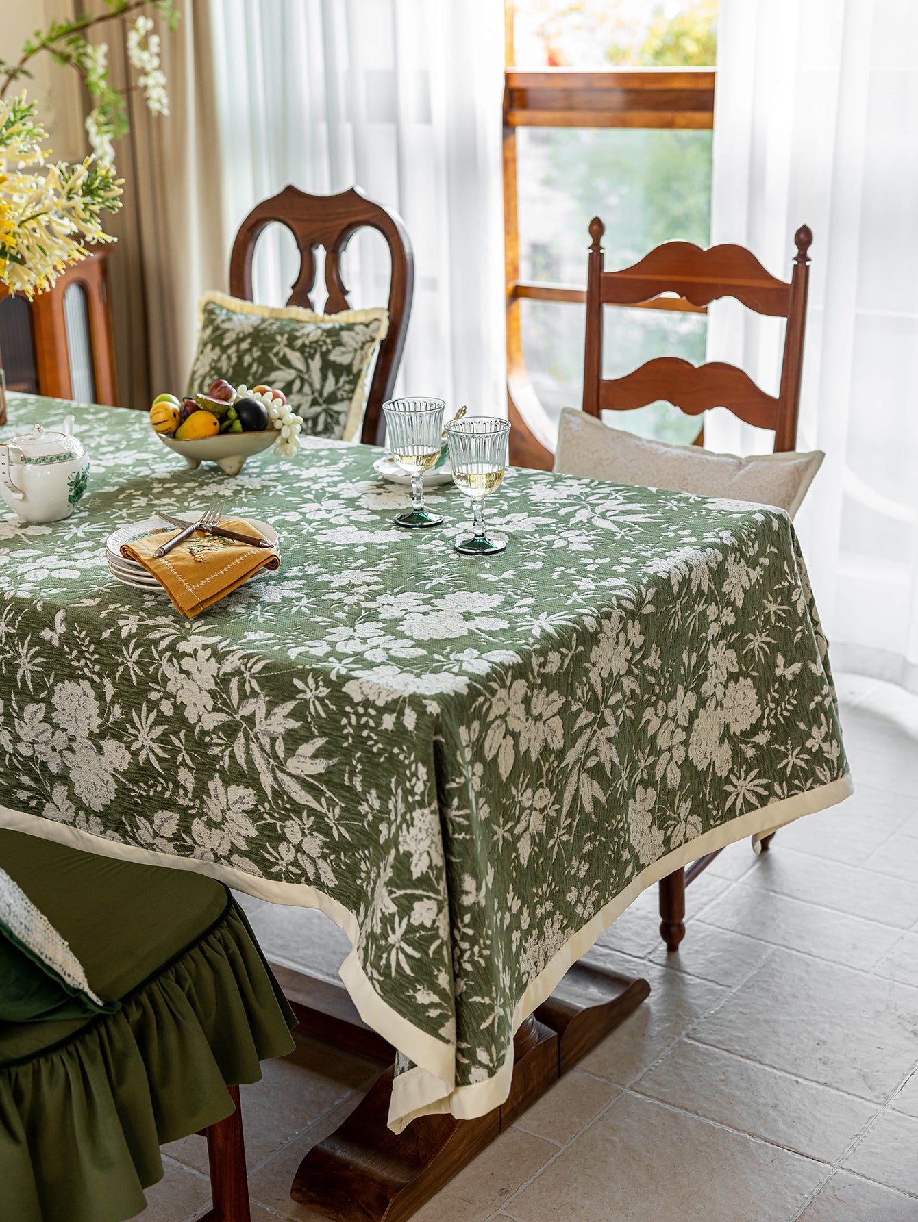 Chinoiserie Vintage Green Rose Dream Jacquard Tablecloth