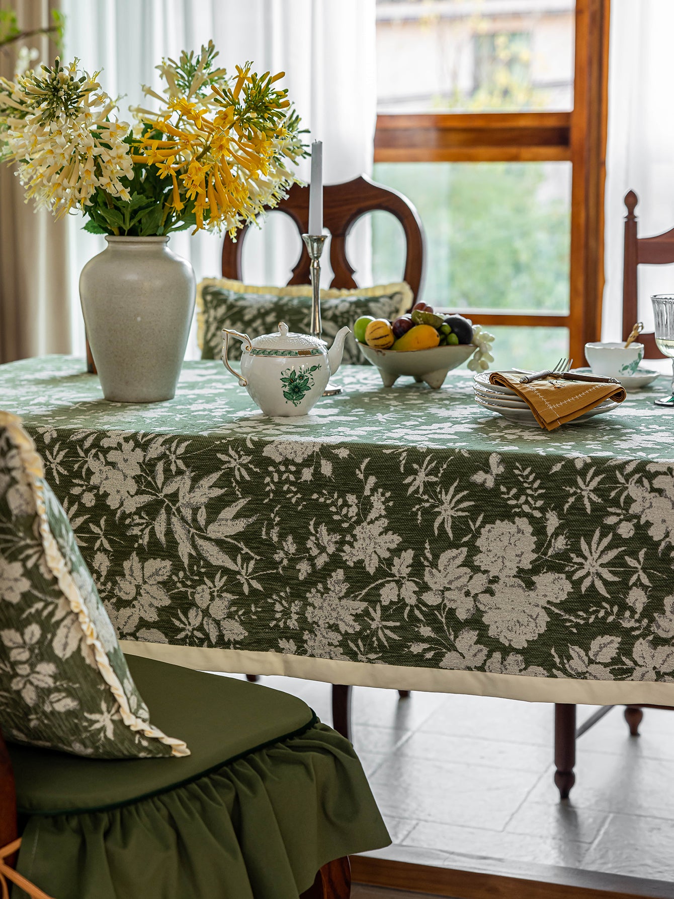 Chinoiserie Vintage Green Rose Dream Jacquard Tablecloth