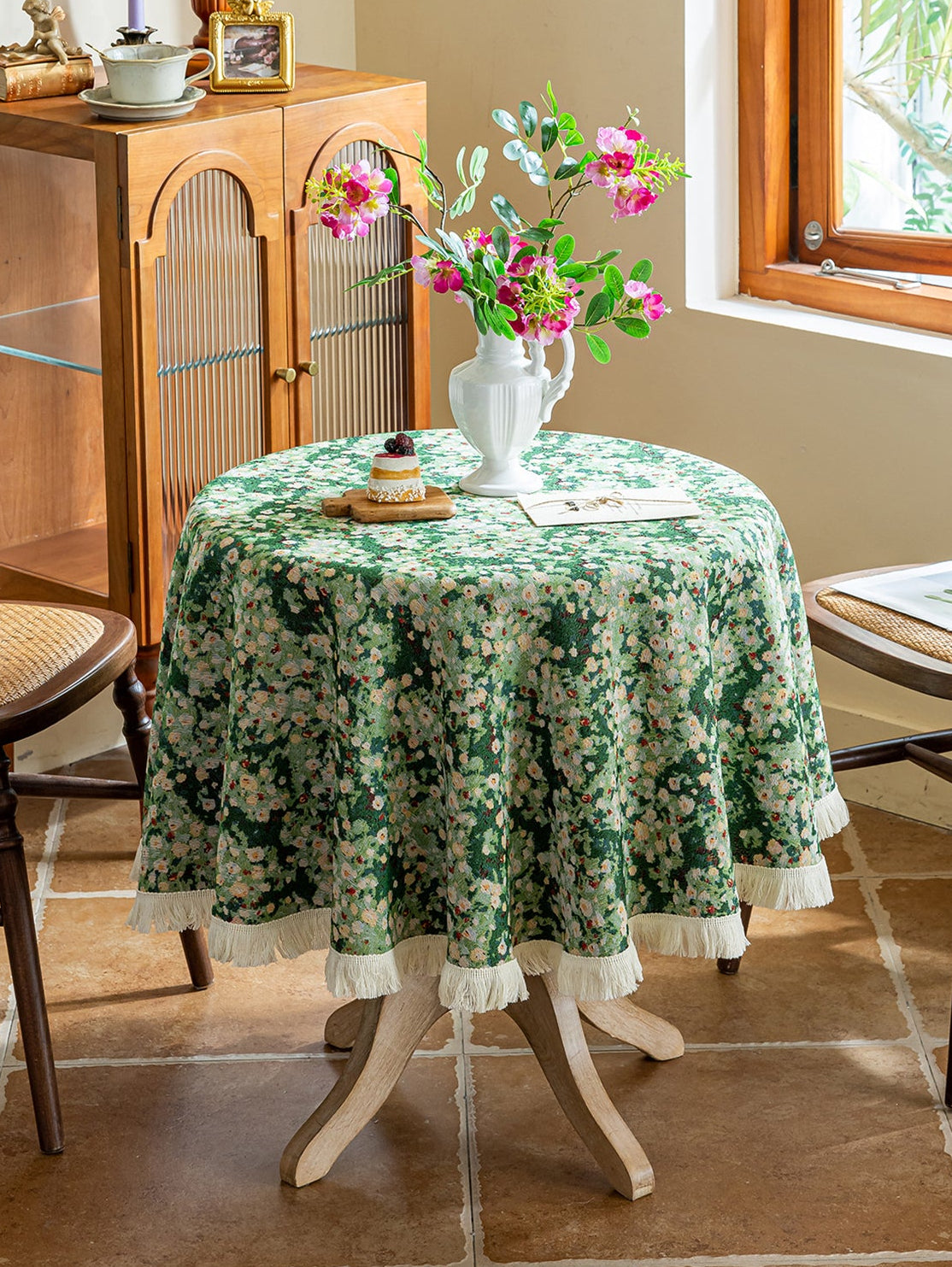 LaLuna Home Green Meadow Jacquard Round Tablecloth with Tassels