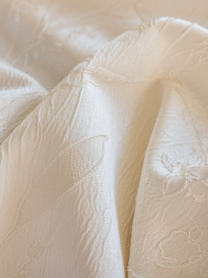 LaLuna Home Chinoiserie  Magnolia Bloom Jacquard Tablecloth with Shell Trim