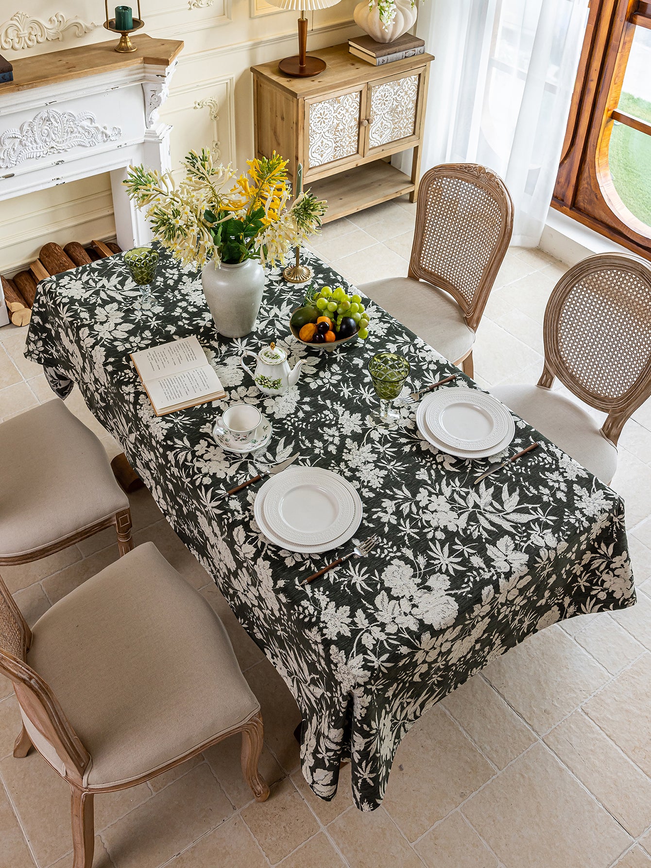 LaLuna Home Full Garden Chenille Jacquard  Tablecloth - Green