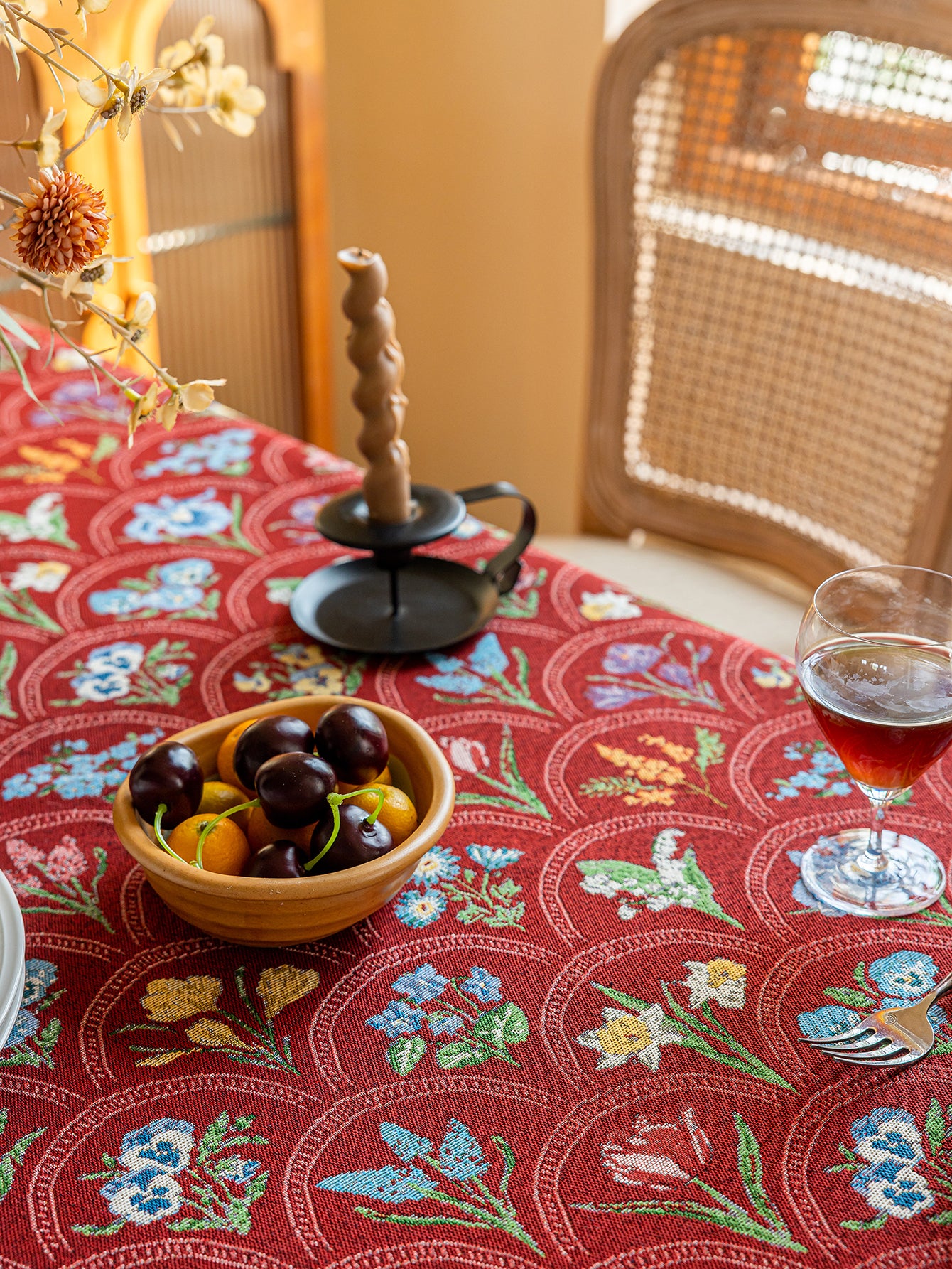 LaLuna Home Thousand Blooms Jacquard  Tablecloth with Tassels - Red