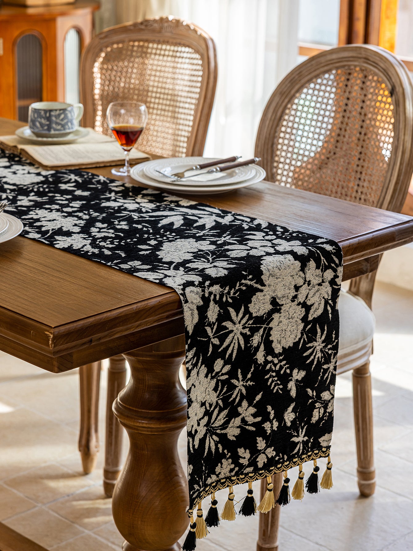 LaLuna Home Full Garden Chenille Jacquard Table Runner - Black