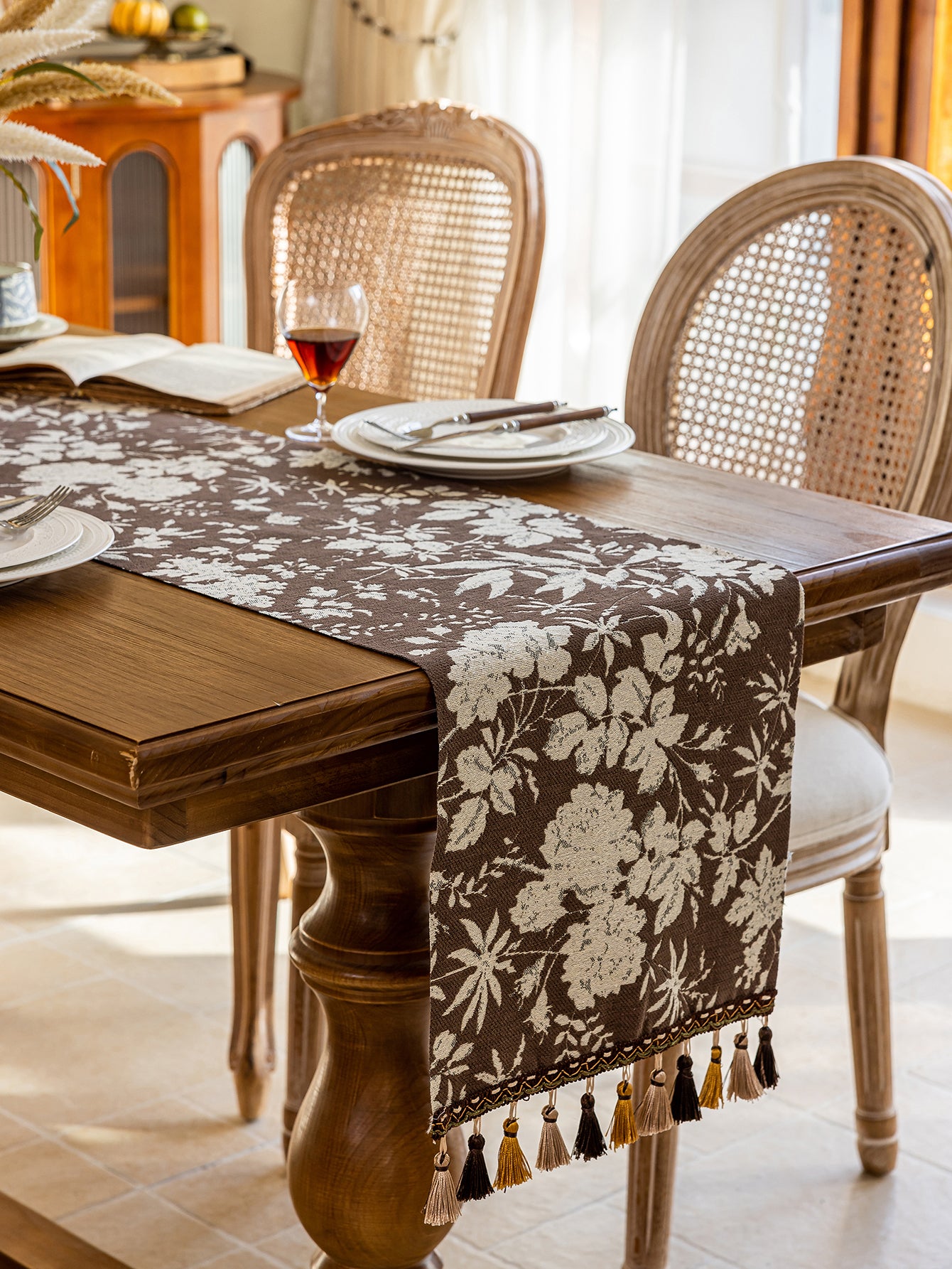 LaLuna Home Full Garden Chenille Jacquard Table Runner - Coffee