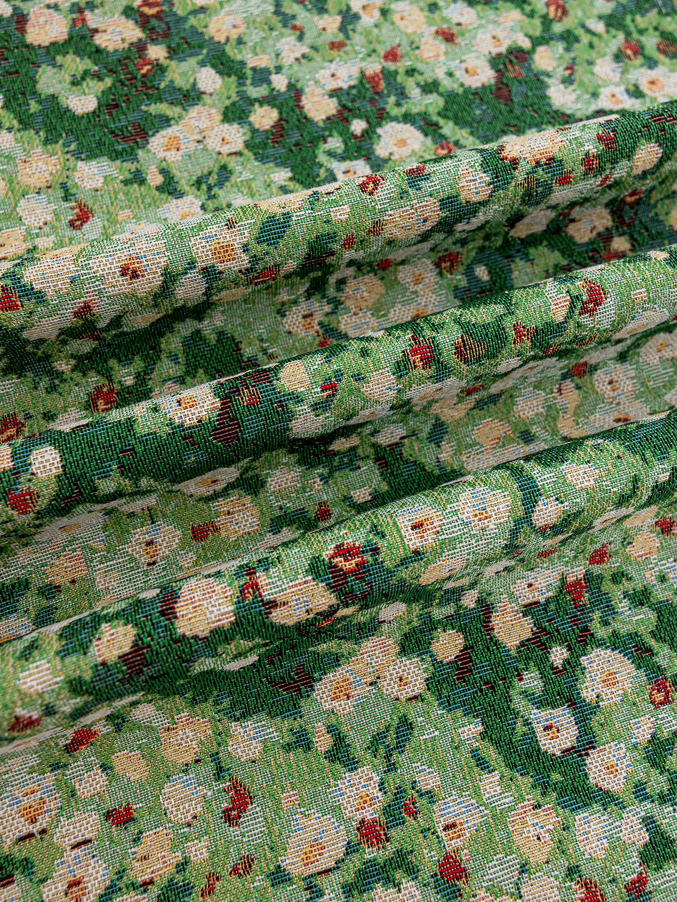 LaLuna Home Green Meadow Jacquard  Table Runner with Tassels