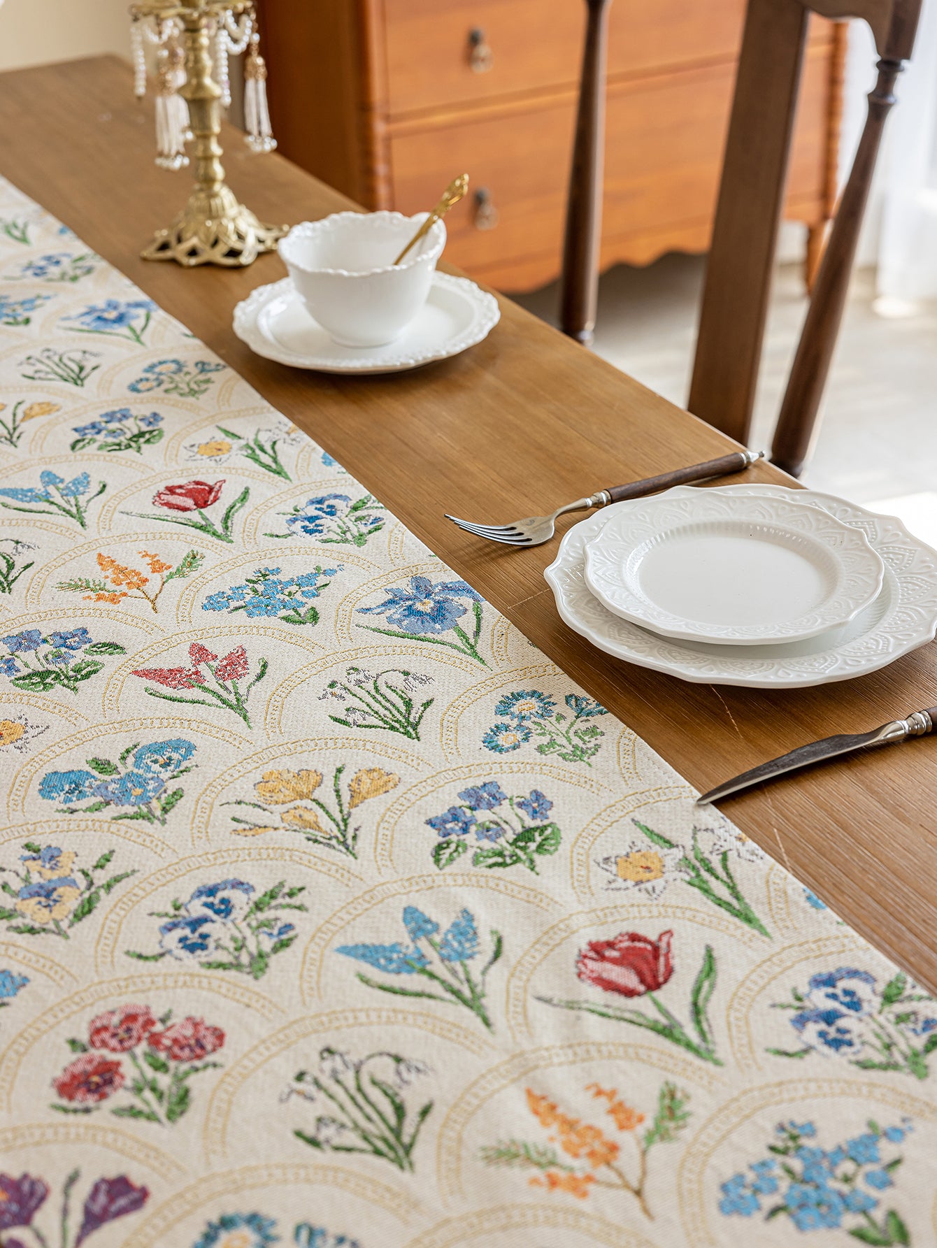 LaLuna Home Thousand Blooms Jacquard Round Table Runner with Tassels - Beige