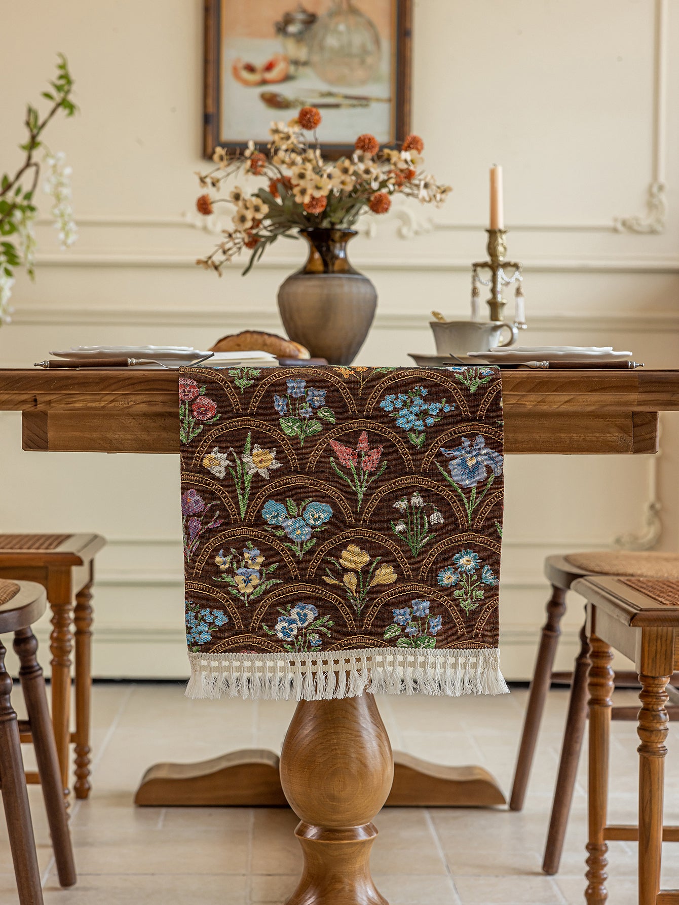 LaLuna Home Thousand Blooms Jacquard Table Runner with Tassels - Coffee