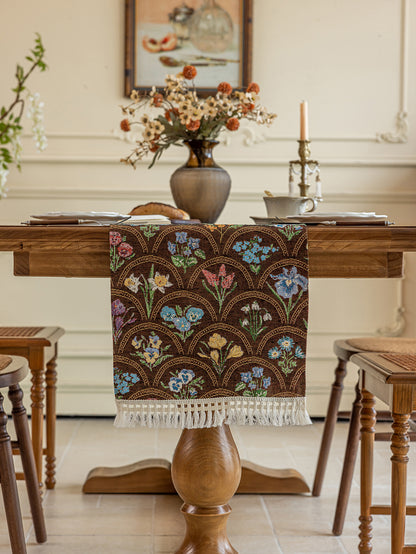 LaLuna Home Thousand Blooms Jacquard Table Runner with Tassels - Coffee