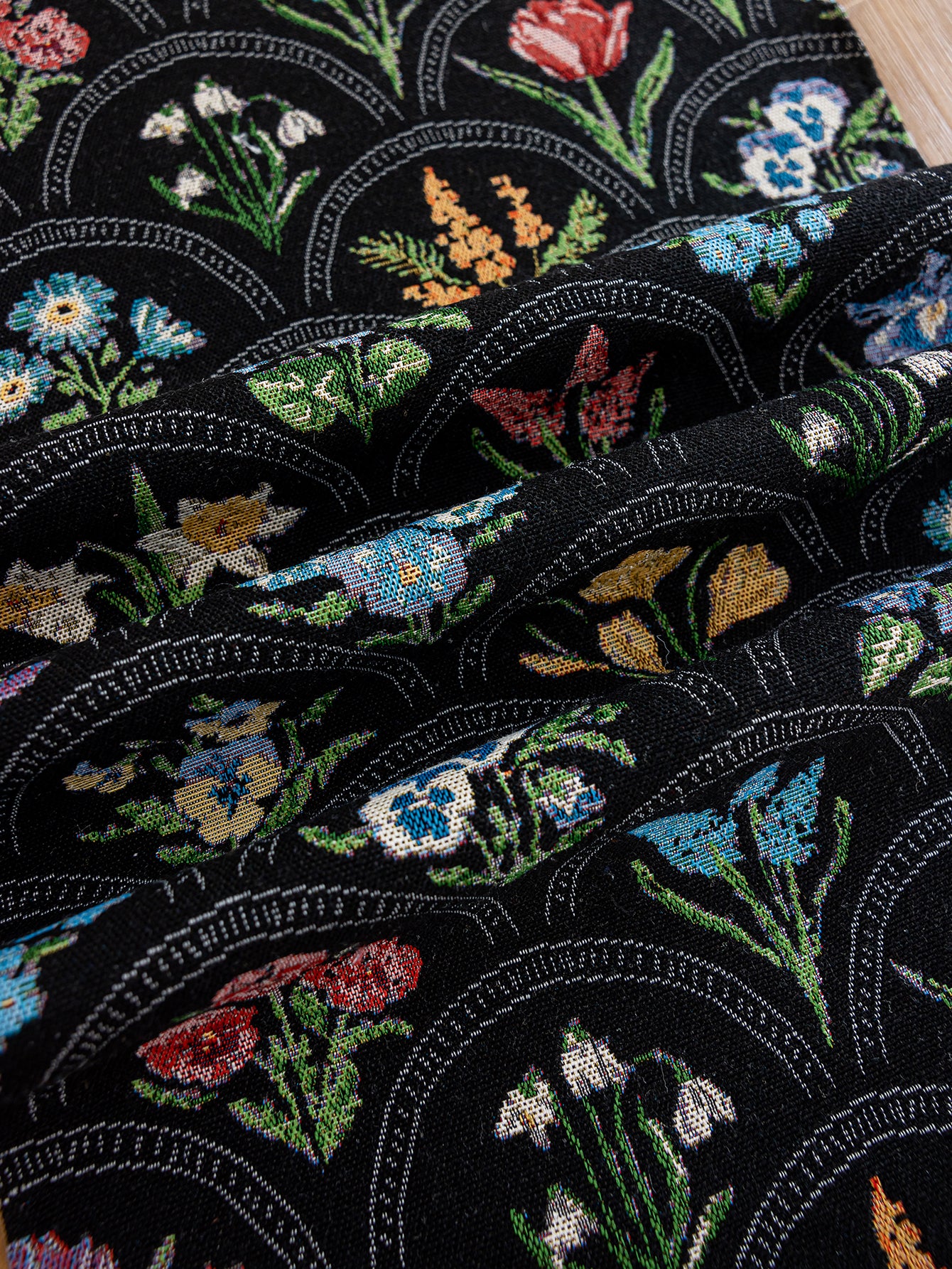 LaLuna Home Thousand Blooms Jacquard Table Runner with Tassels - Black