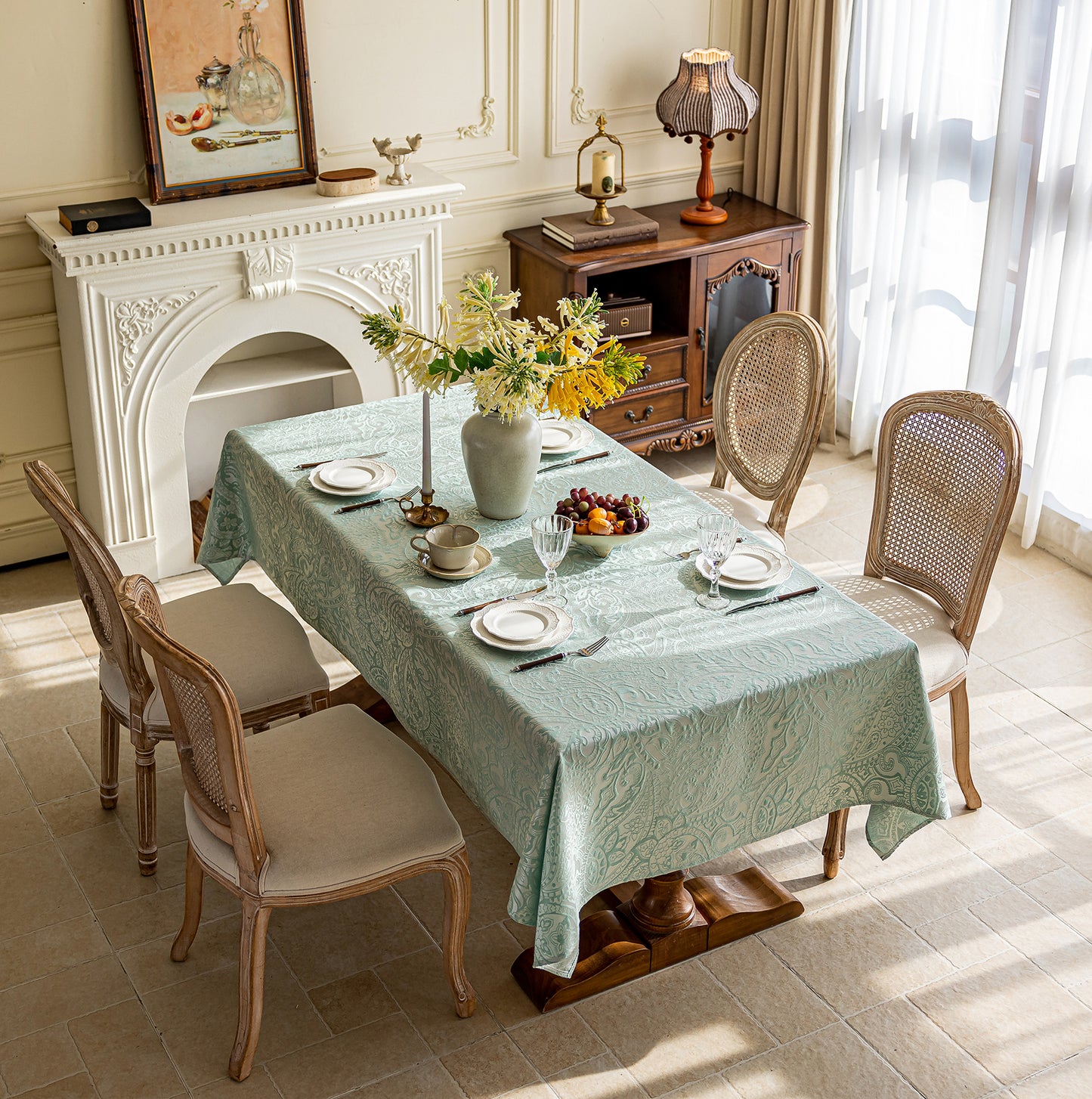 LaLuna Home Pearlescent  Jacquard  Tablecloth  - Green