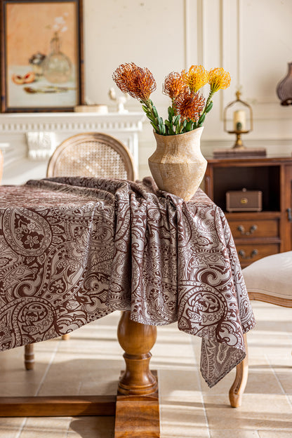 LaLuna Home Pearlescent  Jacquard  Tablecloth  -Coffee