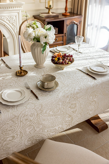 LaLuna Home Pearlescent  Jacquard  Tablecloth  - Ivory