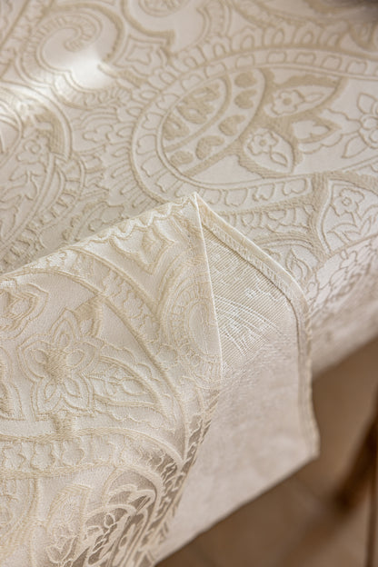 LaLuna Home Pearlescent  Jacquard  Tablecloth  - Ivory