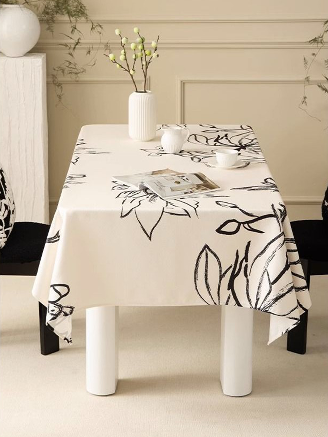 LaLuna Home Monochrome Chinoiserie Ink Floral Tablecloth