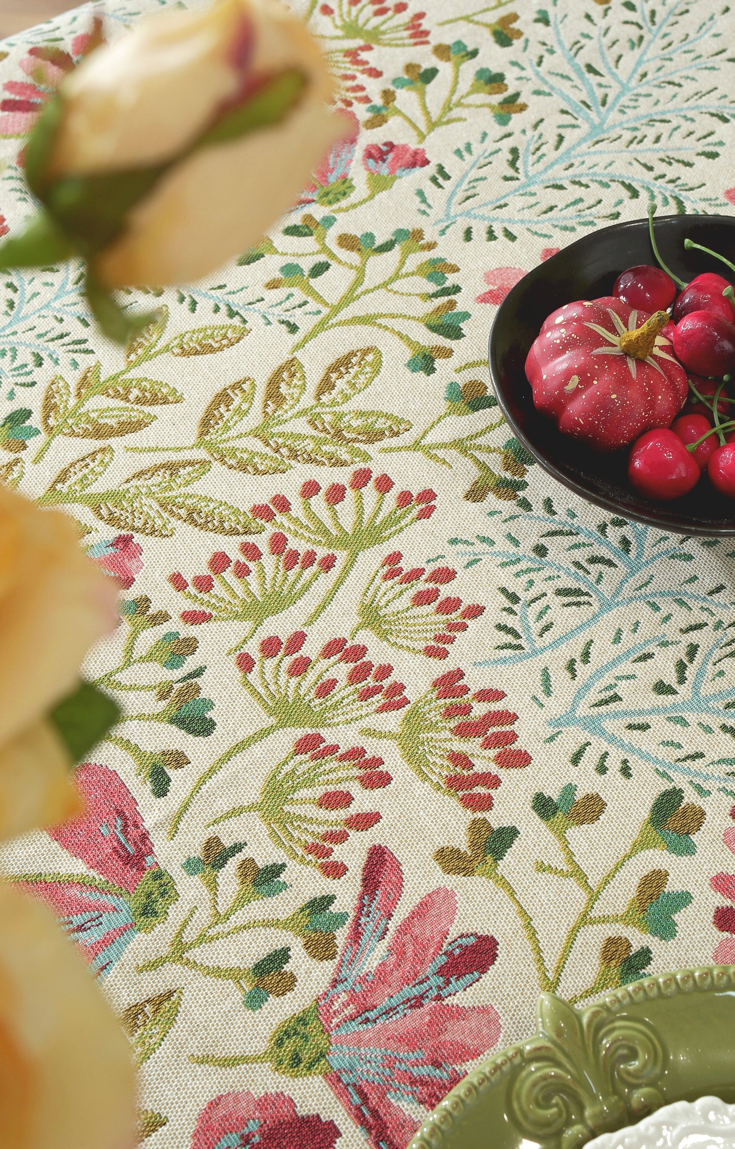 LaLuna Home Chunjiang Town Jacquard  Tablecloth with Shell Trim - Spring Town