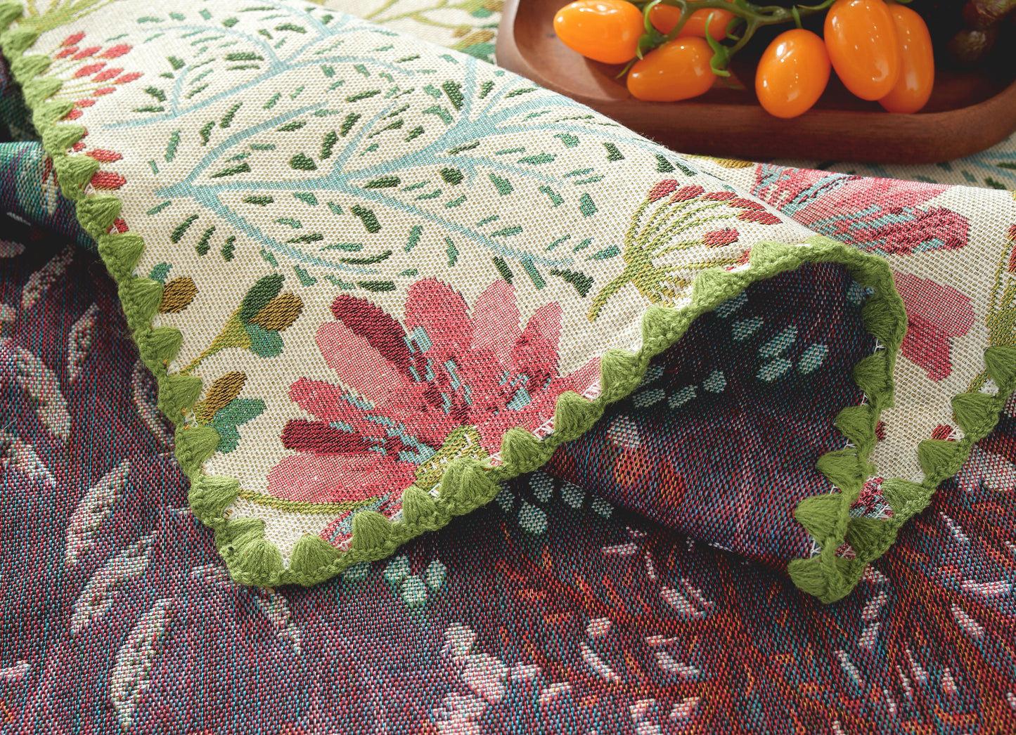 LaLuna Home Chunjiang Town Jacquard  Tablecloth with Shell Trim - Spring Town