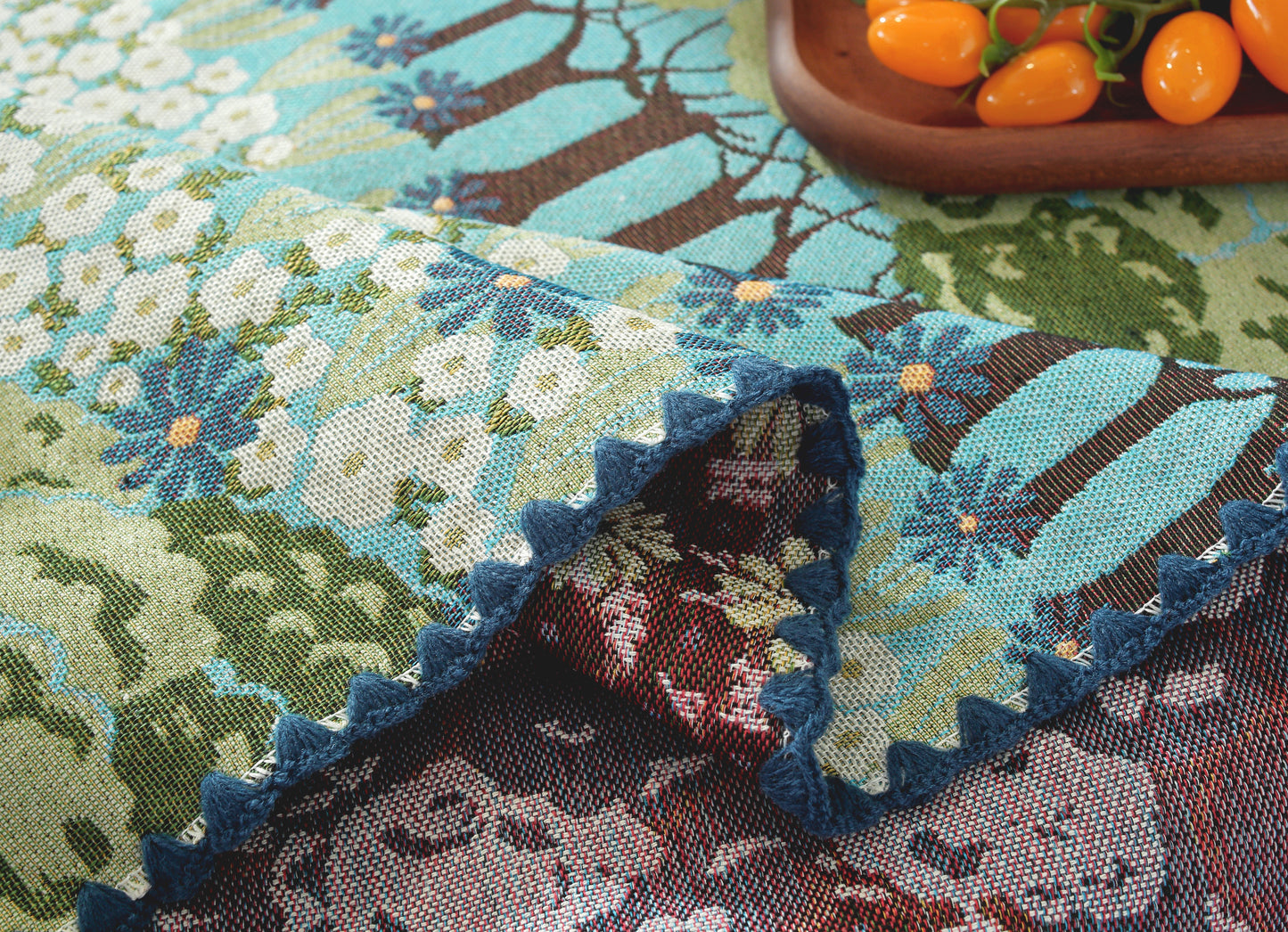 LaLuna Home Chunjiang Town Jacquard  Tablecloth with Shell Trim - Spring Tree