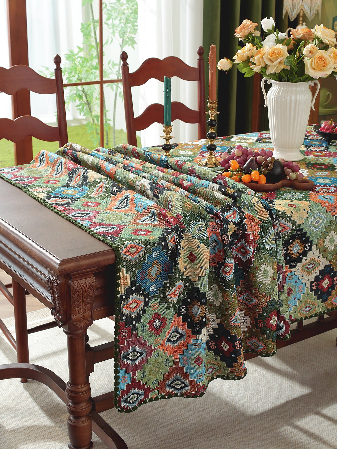 LaLuna Home Chunjiang Town Jacquard  Tablecloth with Shell Trim - Green Patchwork