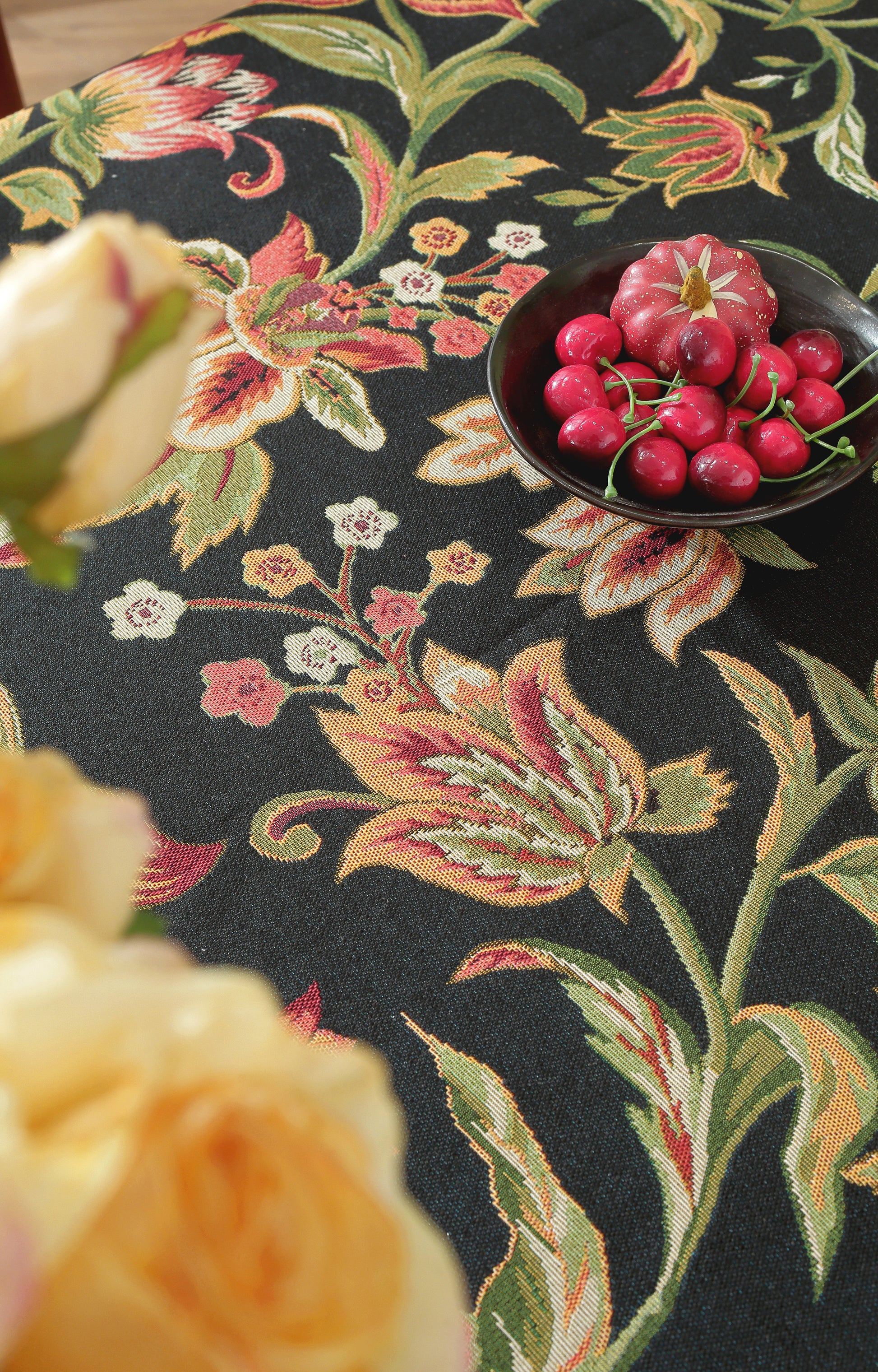 LaLuna Home Chunjiang Town Jacquard  Tablecloth - Dark Night