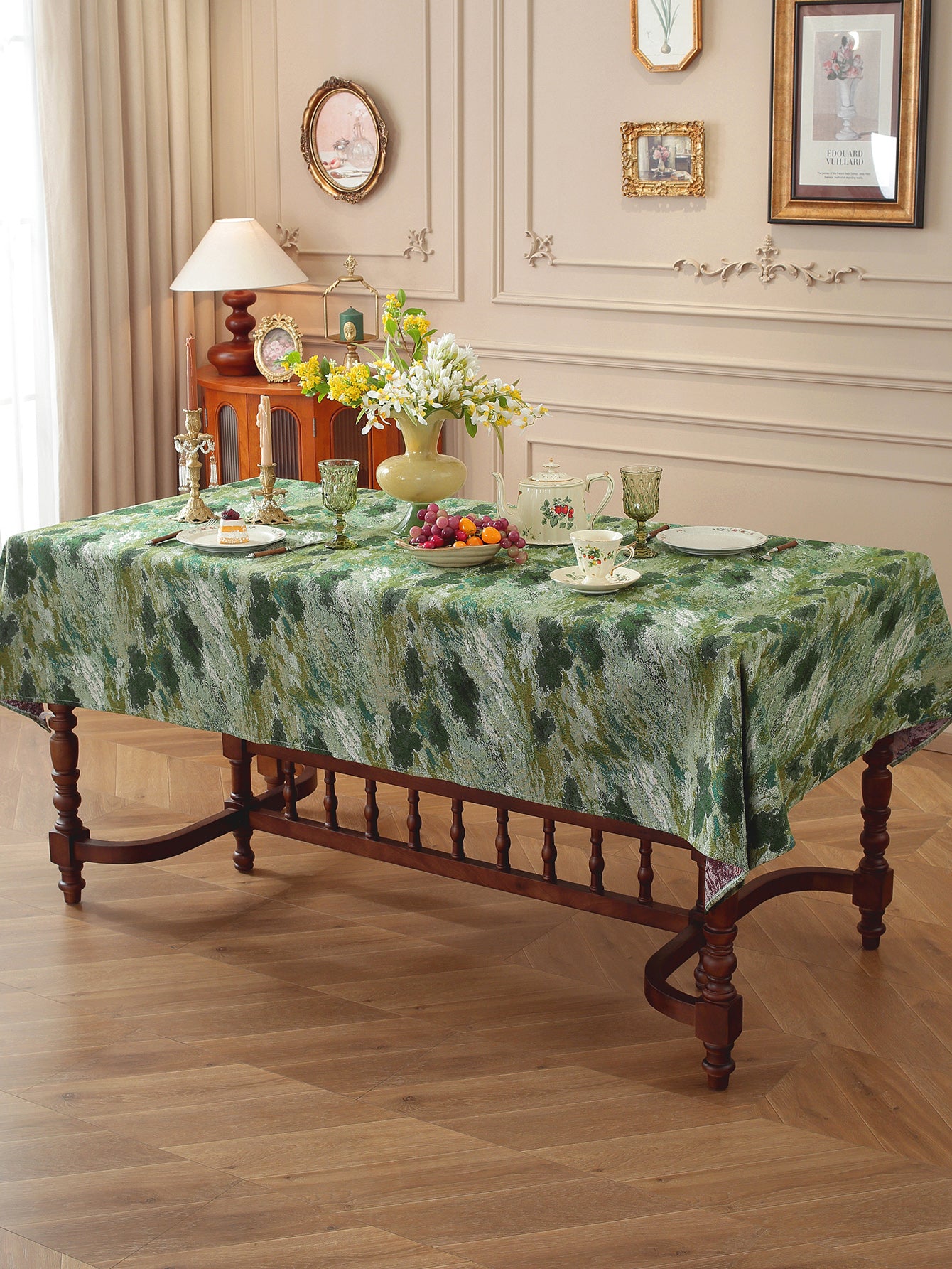 LaLuna Home Vintage Green Prairie Nature Abstract Jacquard Tablecloth