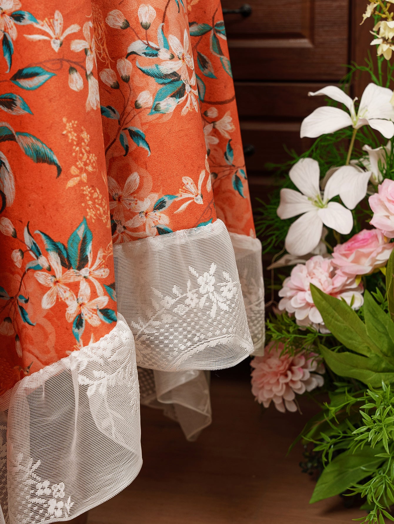 Chinoiserie Retro Orange Floral Tablecloth with Lace Ruffled Trim